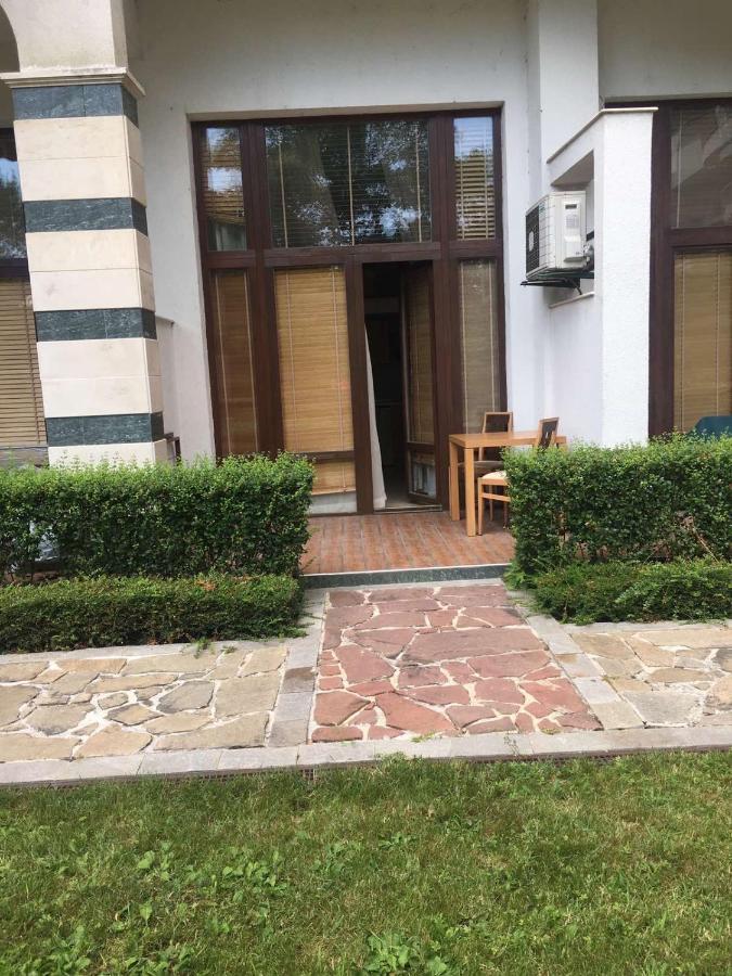 Private Apartments In Emerald Ravda Luaran gambar