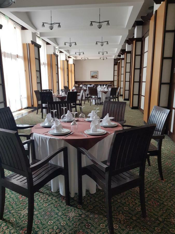 Private Apartments In Emerald Ravda Luaran gambar